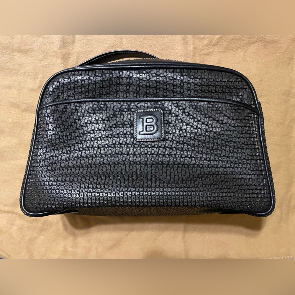 🔥EUC Authentic Bally crossbody leather bag🔥